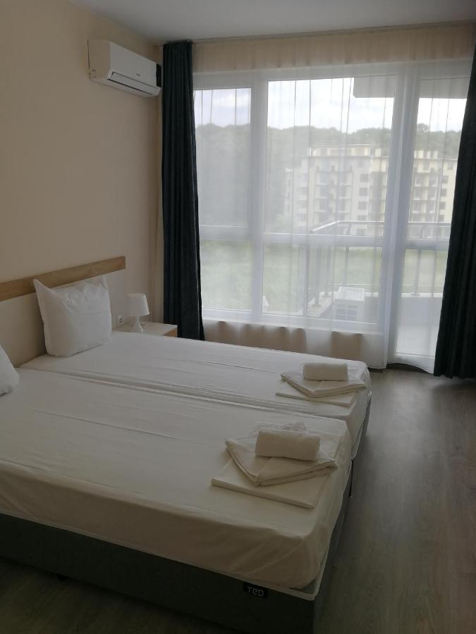 Donchevi Apartments Primorsko Buitenkant foto