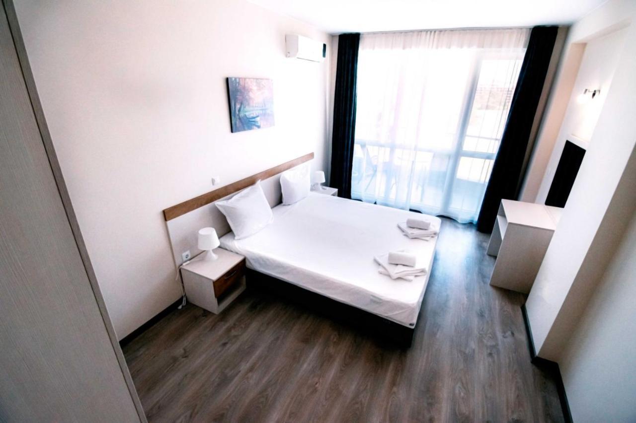 Donchevi Apartments Primorsko Buitenkant foto